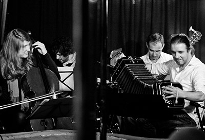 Stephan Langenberg & Ensemble "Around Tango"