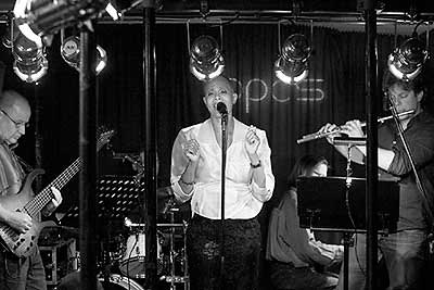 Adrienne Morgan Hammond & The Working Divas