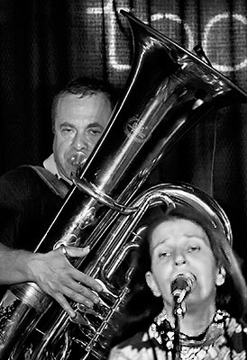 Mikhail Manevitch / Katerina Ostrovska