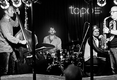 ROMAN BABIK URBAN WEDDING BAND