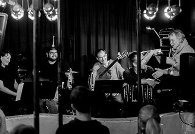 Stephan Langenberg & Ensemble "Around Tango" mit Wolfgang Orth