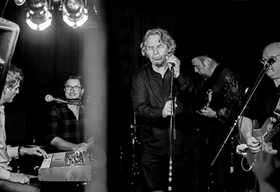 LORENZ HOEVELMANN (HB