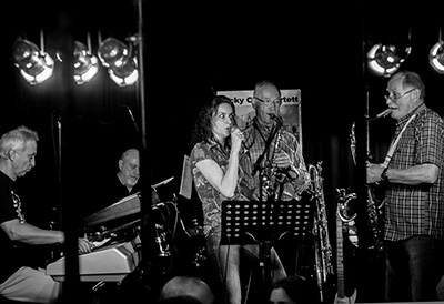 Lucky Old Quartett feat. Betty Braun