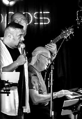 Elvis Katticaren / Manfred Weigand