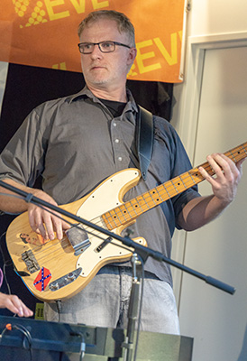 Toby Sauter / Bastian Korn & Band