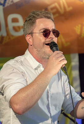 Toby Sauter / Bastian Korn & Band