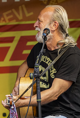 Back to the roots
Ralf Hermanns meets Reiner Lützenkirchen