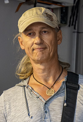 Back to the roots
Ralf Hermanns meets Reiner Lützenkirchen