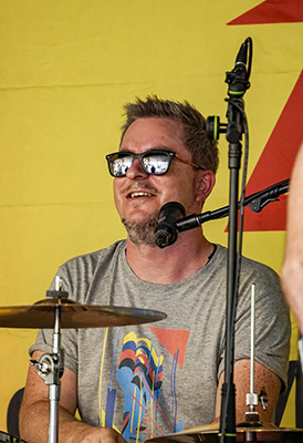 HB & the Random Players