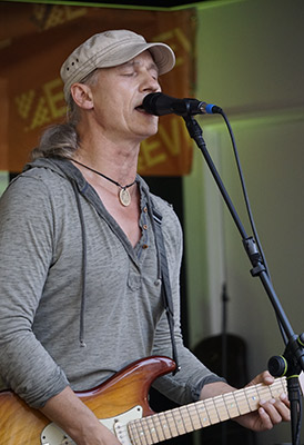 Bad Penny feat.: Reiner Lützenkirchen