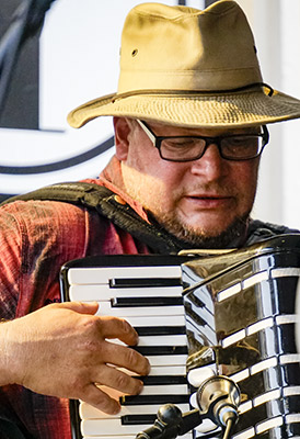 Bad Penny feat.: Reiner Lützenkirchen