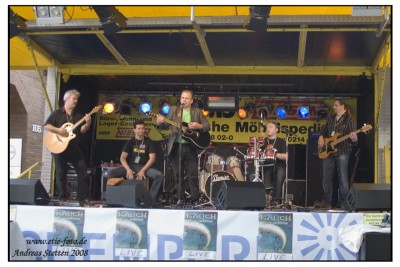 Malcolm Shuttleworth & Friends