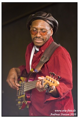 Austin/Kelly/Catasso plays Jimmi Hendrix