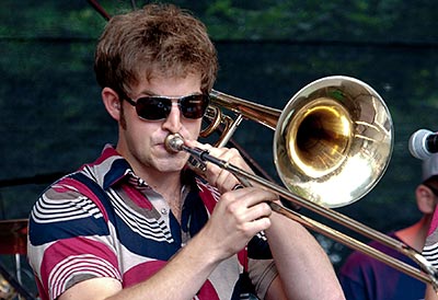 Coco Roadshow - Cologne Funkateers feat. Tate Simms