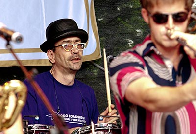 Coco Roadshow - Cologne Funkateers feat. Tate Simms