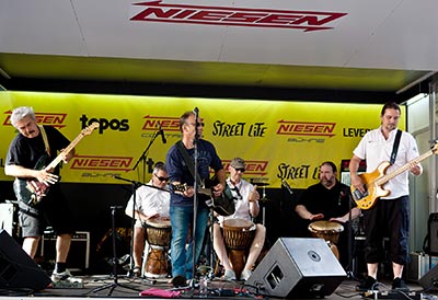 Malcolm Shuttleworth & Friends (featuring Quadjembo)