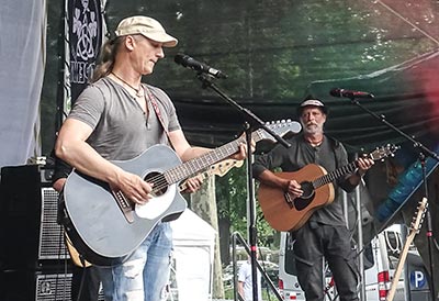 Bad Penny feat.: Reiner Lützenkirchen