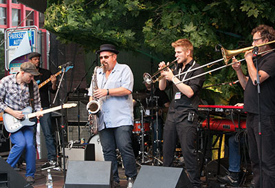 Tommy Schneller Band