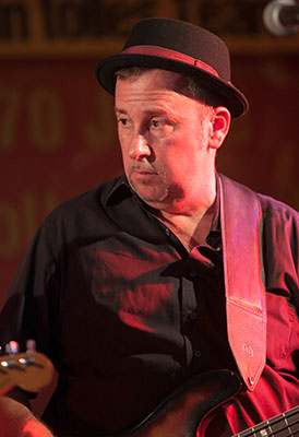 HB & the Random Players