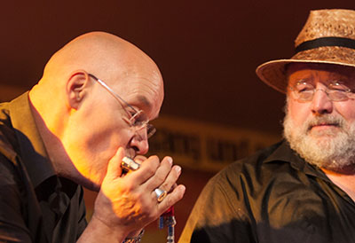 HB & the Random Players