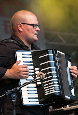 Bad Penny feat.: Reiner Lützenkirchen