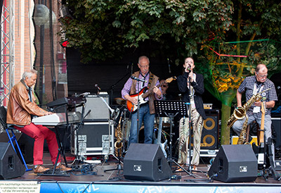 Lucky Old Quartett feat. Betty Braun