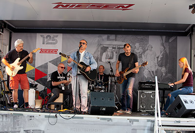 Malcolm Shuttleworth & friends