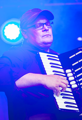 Bad Penny feat.: Reiner Lützenkirchen