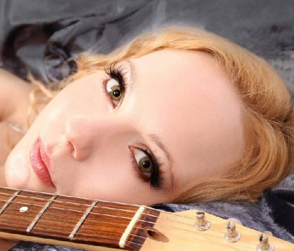 Chantel McGregor, Photo by Heather Elliott