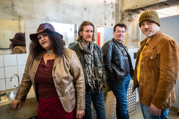 Dede Priest & Johnny Clark’s Qutlaws