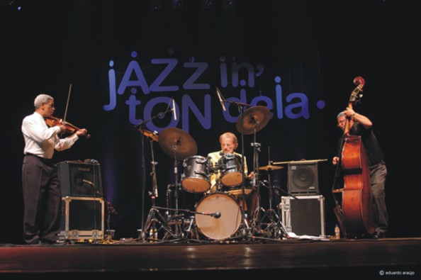 Joe Fonda/ Barry Altschul/ Billy Bang Trio