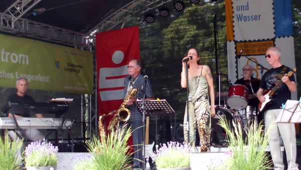 Lucky Old Quartett feat. Betty Braun