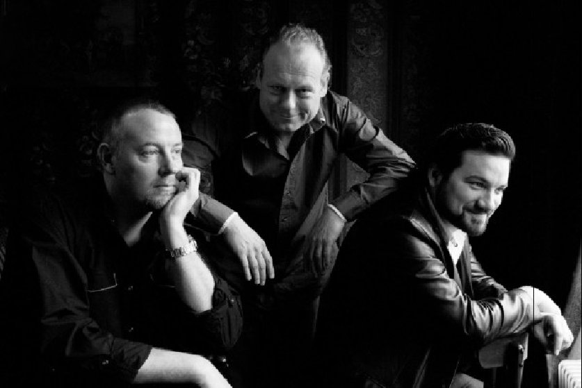 Mike & the Mellotones