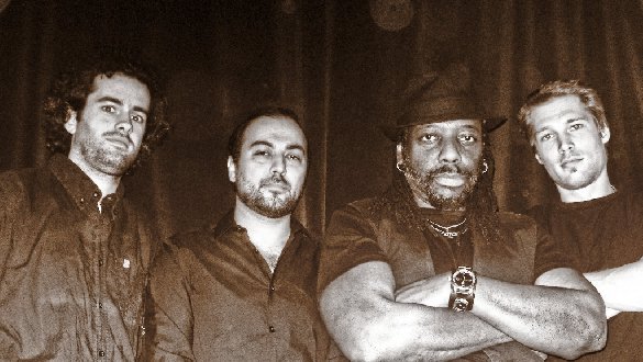 Tate Simms & The Move